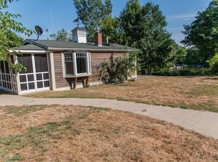 52 Ocean View Ave, Swansea, MA 02777