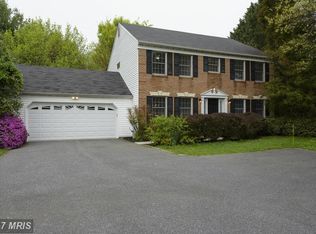 10219 Raleigh Tavern Ln, Ellicott City, MD 21042