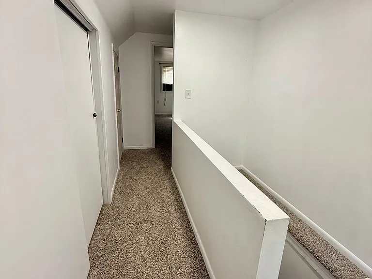 119 E Church St — Photo 17