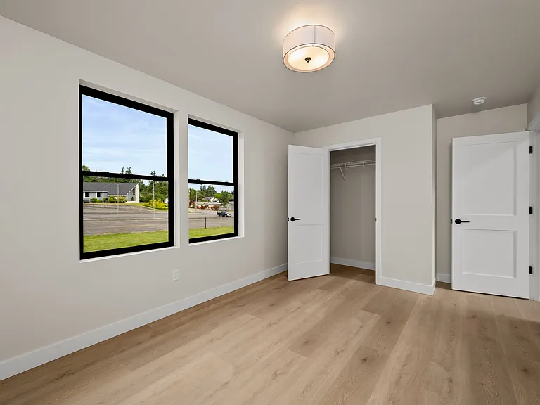 2914 K Ave — Photo 19