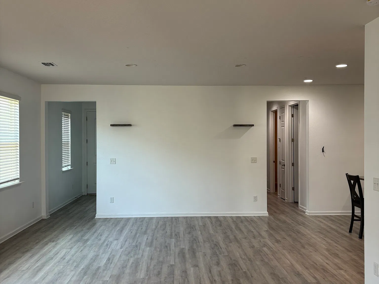 3 bed, 1665 sqft, $2,750 — Photo 2