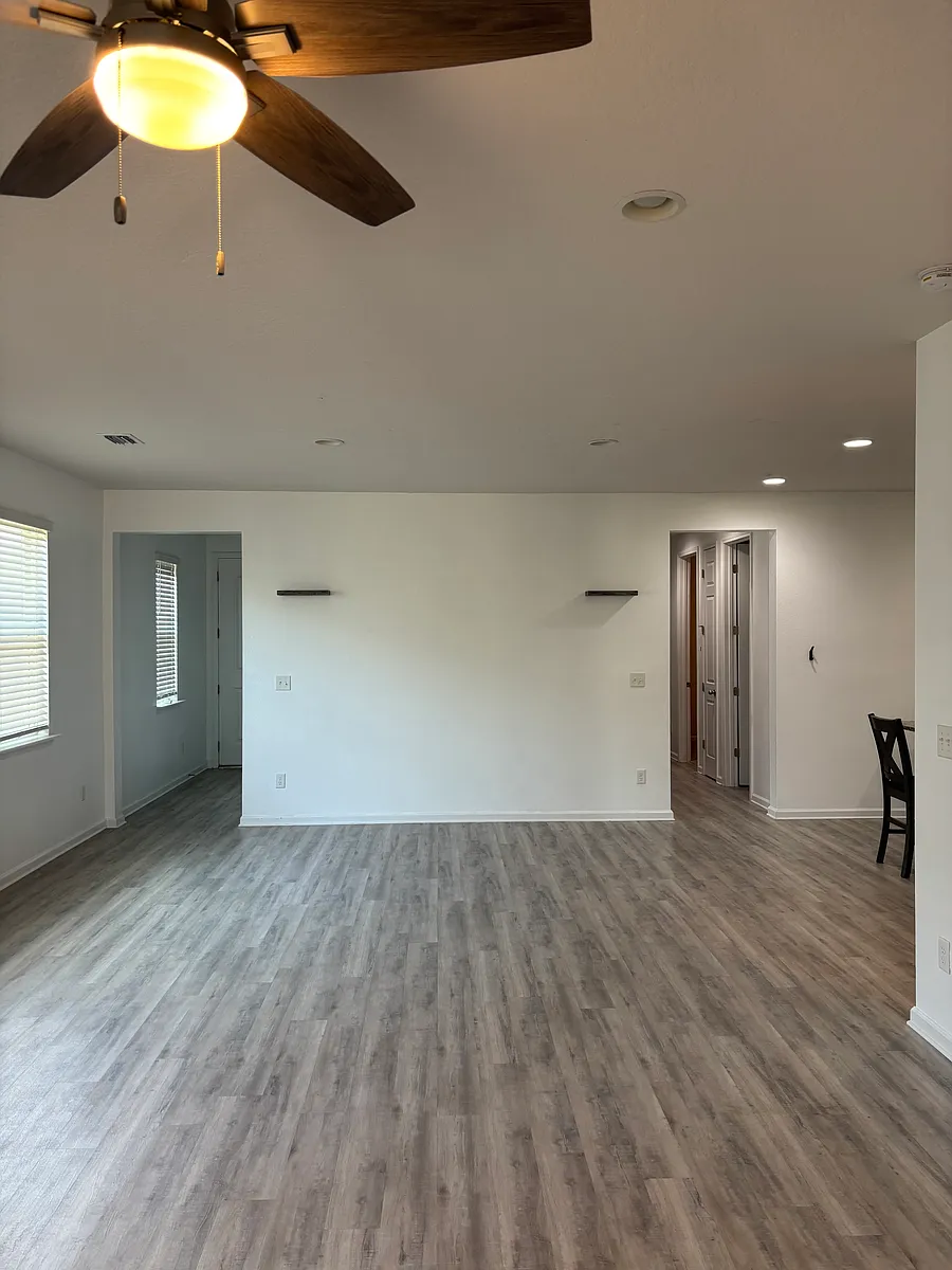 Building Photo - 4 Las Brisas Way