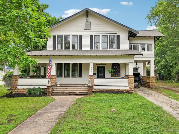 1003 E Lee Ave, Sapulpa, OK 74066