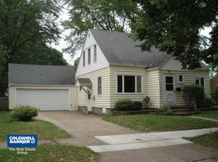 928 S Lafayette St, Shawano, WI 54166