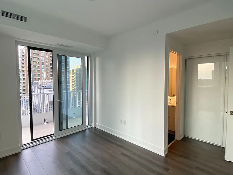 36 Olive Ave NW #802 — Photo 24