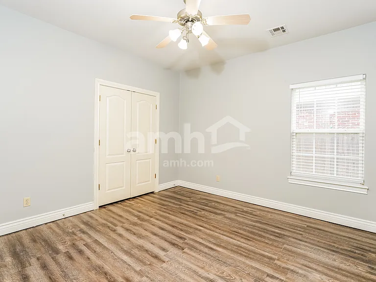 3310 W Atlanta St — Photo 15