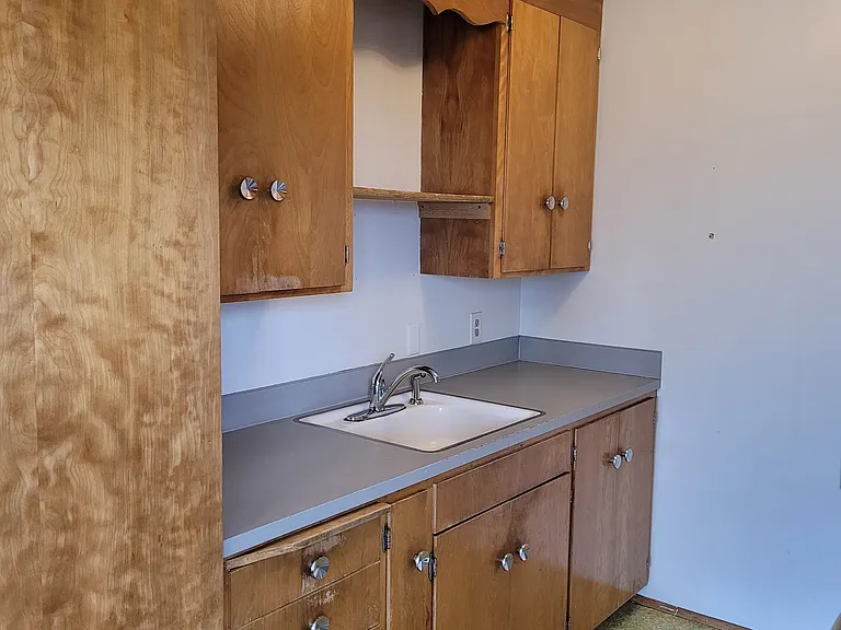 1537 12th Ave S #A — Photo 2