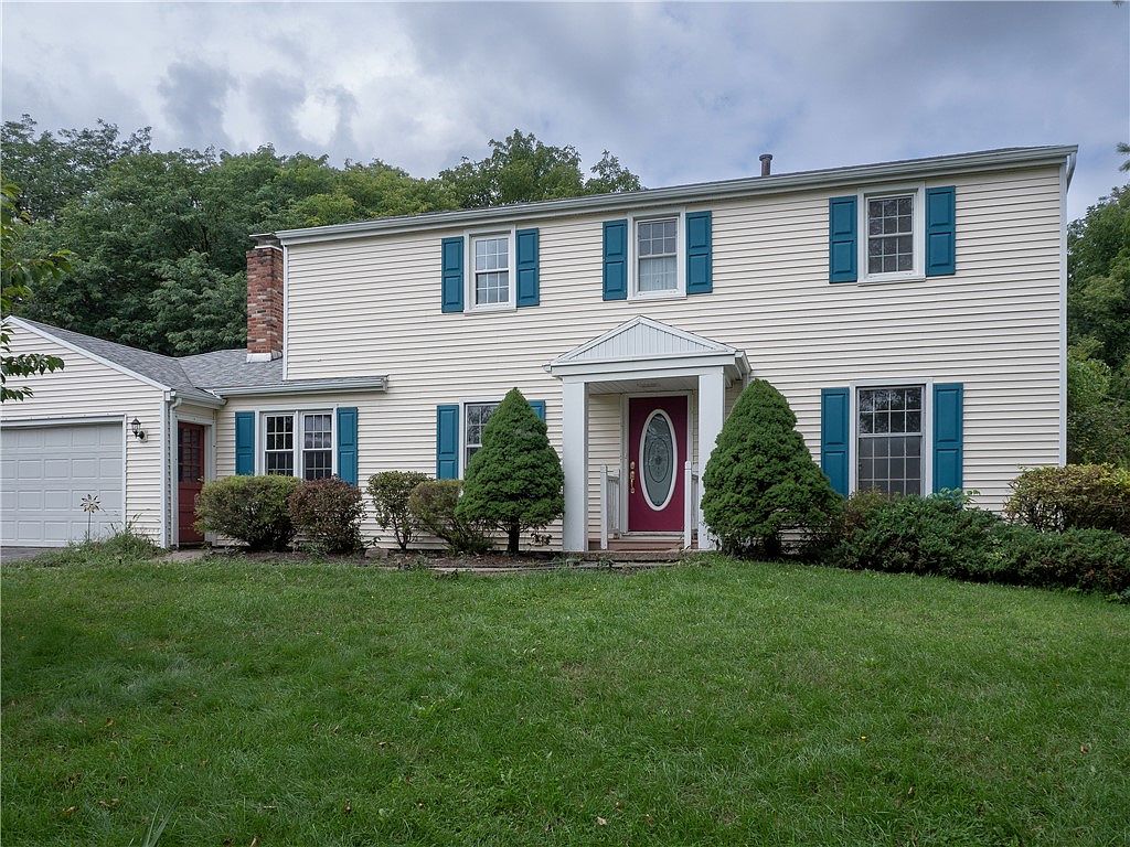 19 Blackwatch Trl, Fairport, NY 14450 Zillow