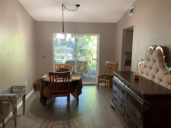 5th image of 30606 Hoylake St