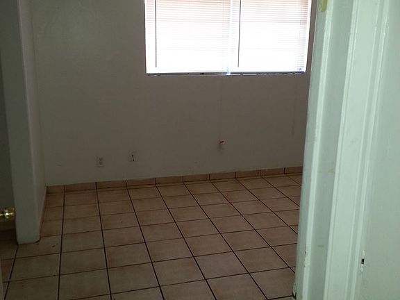 3rd image of 1108 Monterey St APT B