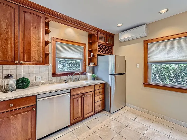 5053 Ewing Ave S — Photo 12