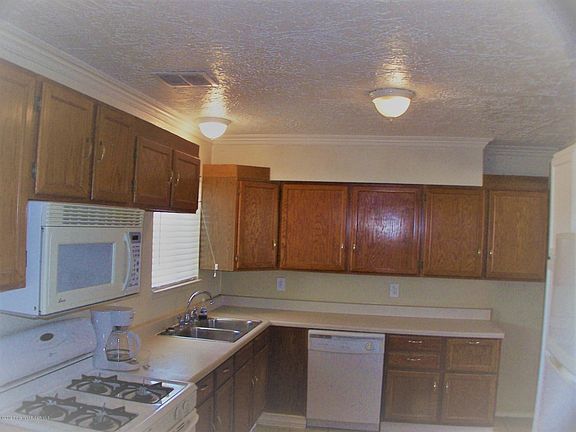 5th image of 3500 Kayenta Dr