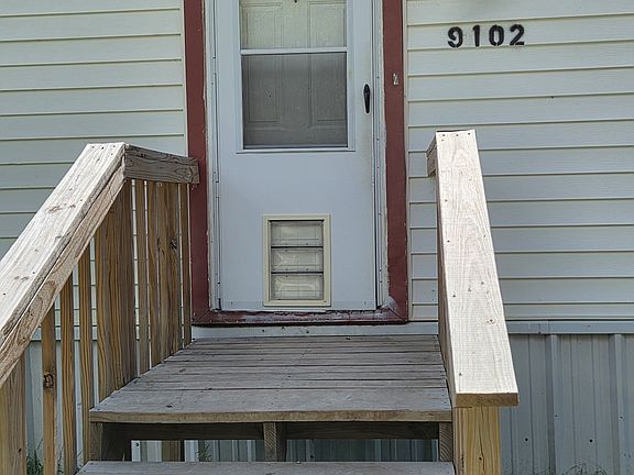 2nd image of 9102 N Double Rock Rd