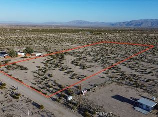 758 Papoose Trl, Twentynine Palms, CA 92277