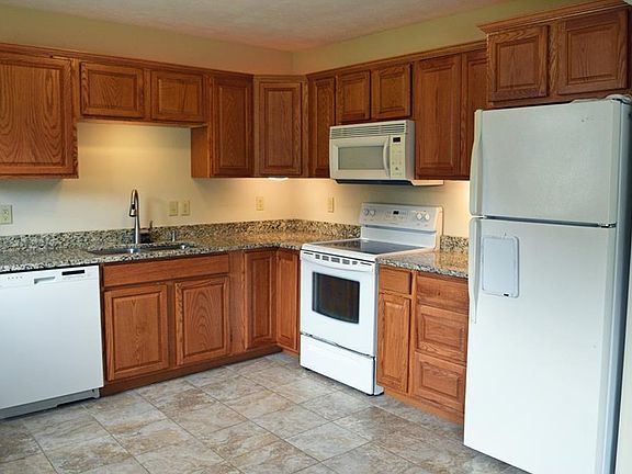 4th image of 35230 Beach Park Ave