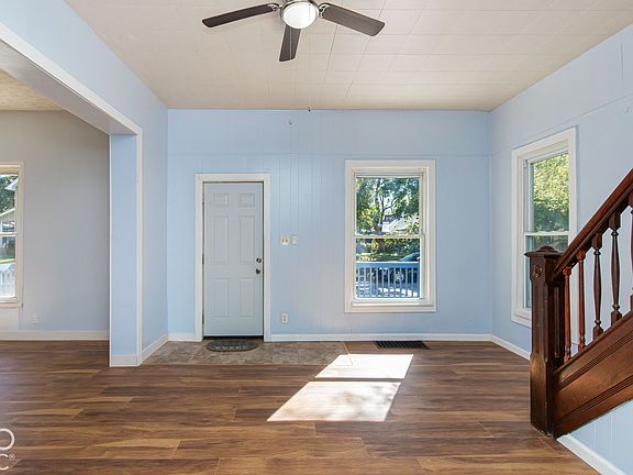 5th image of 3214 Nowland Ave
