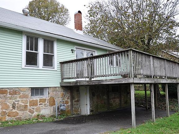 2nd image of 2910 S Greenway Dr