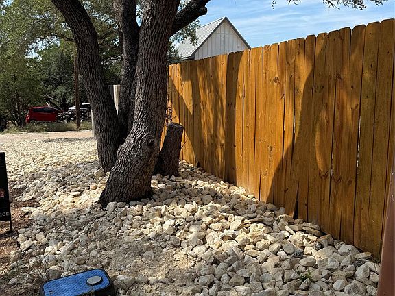 5th image of 10300 Little Creek Cir