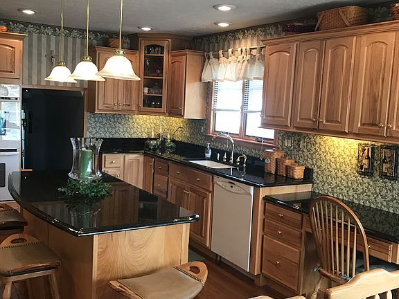 3rd image of 67487 W Almar Ln