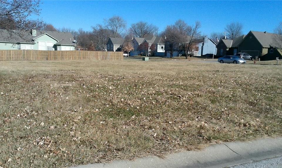 2nd image of 20866 Poplar Ct