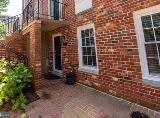 3289 Sutton Pl NW APT D, Washington, DC