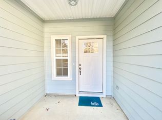 190 Madison St #B, Freeport, FL 32439