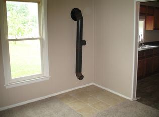 1073 Grahams Woods Rd, Newville, PA 17241