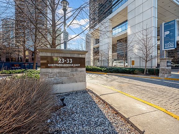 4th image of 33 Sheppard Ave E #1909
