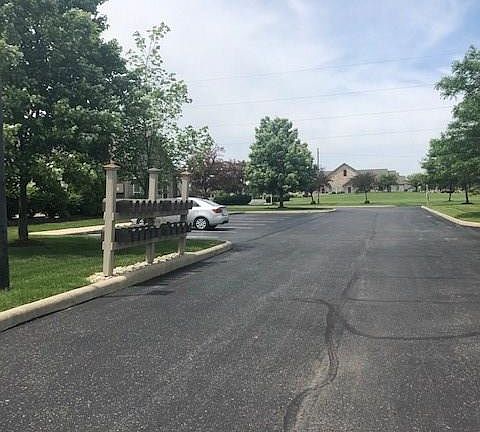 3rd image of 15394 N Point Dr
