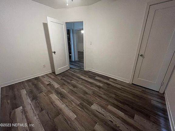 5th image of 1405 MELSON Avenue