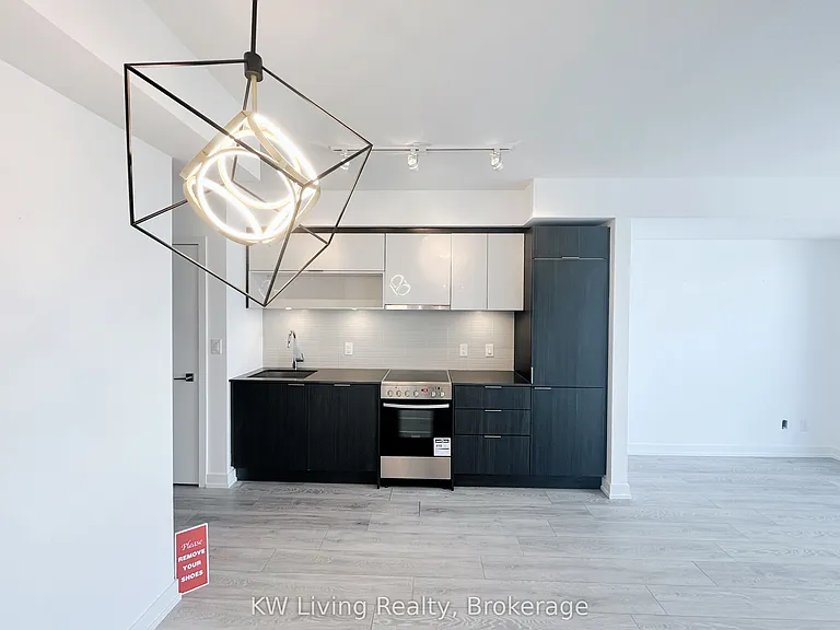 159 Wellesley St E #3309 — Photo 6