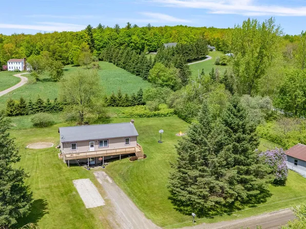 1545 Bartlett Hill Road, Cambridge, VT 05464