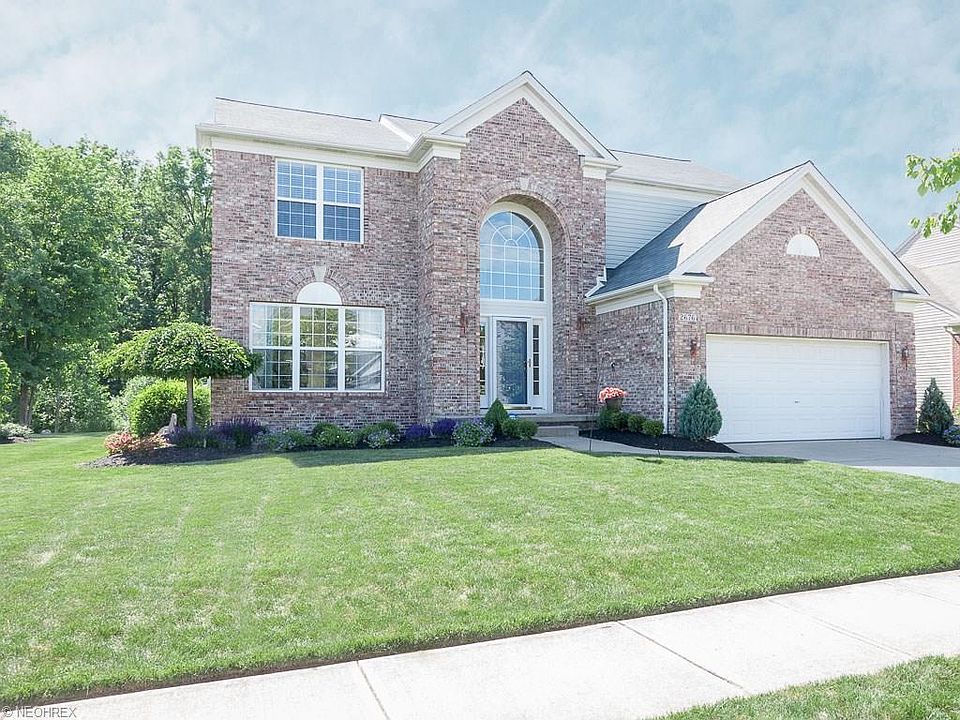 1st image of 2676 Saddle Creek Dr
