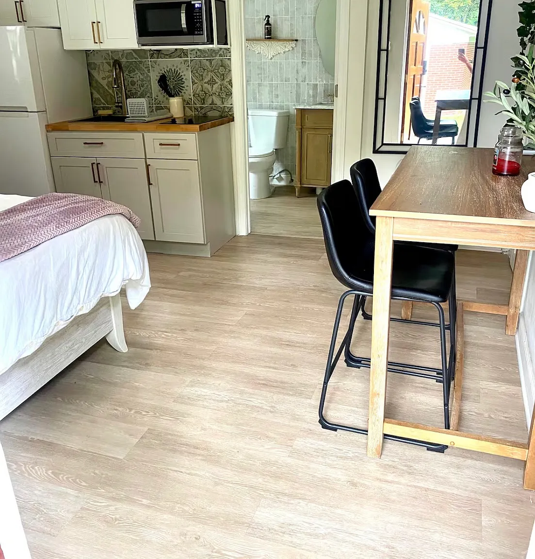 Studio, 450 sqft, $1,400 — Photo 4