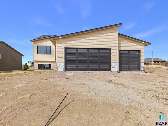 2nd image of 6808 E Dugout Ln