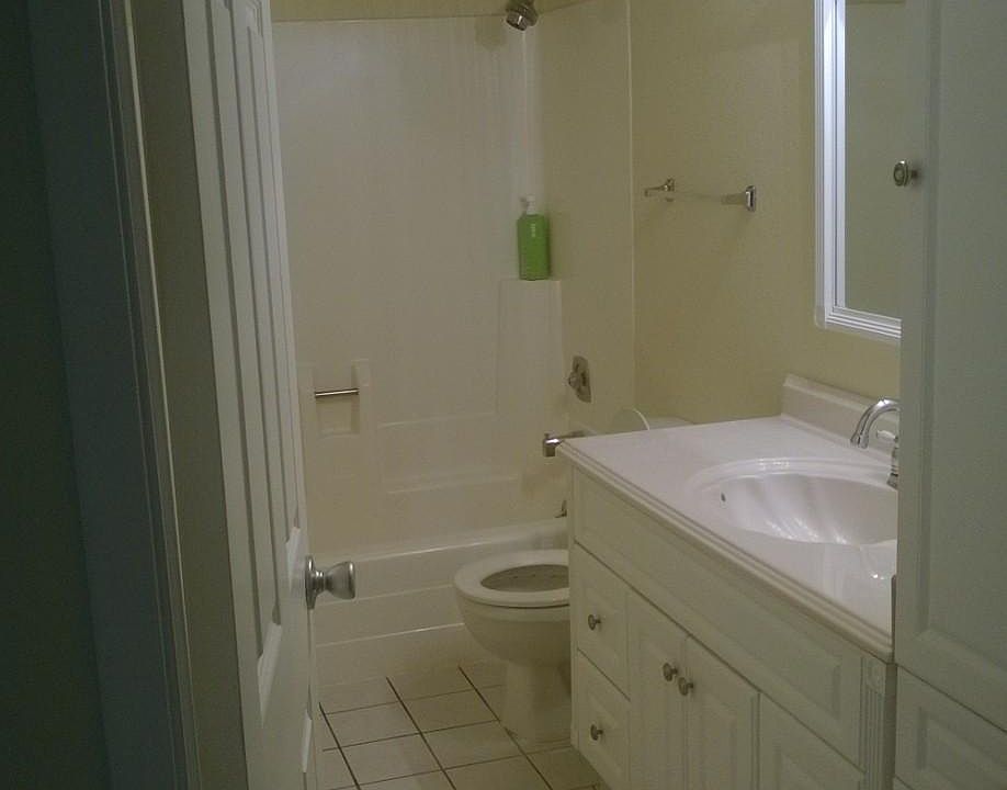 1st image of 14475 NE 40th St