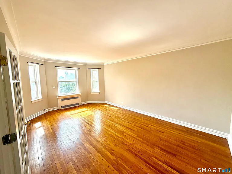 70 Strawberry Hill Ave #5-2D — Photo 5