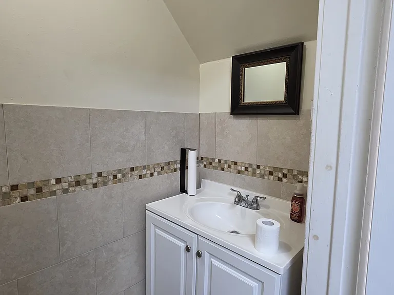 1226 South St — Photo 7