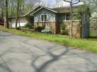 33 Fenchurch Dr, Bella Vista, AR 72715