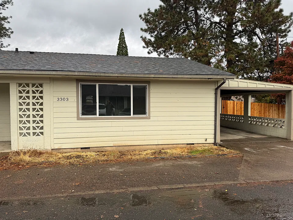 3303 178th Ave