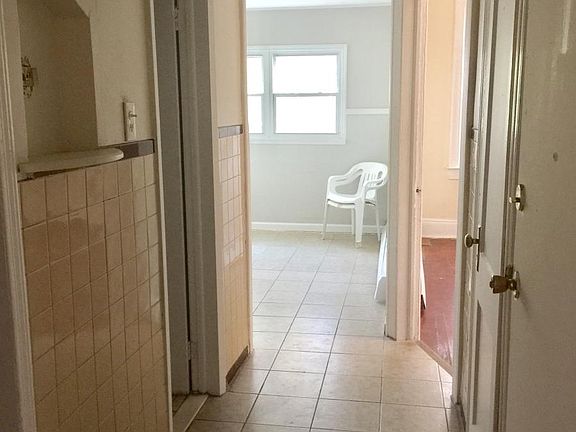 2nd image of 387 Union St #1