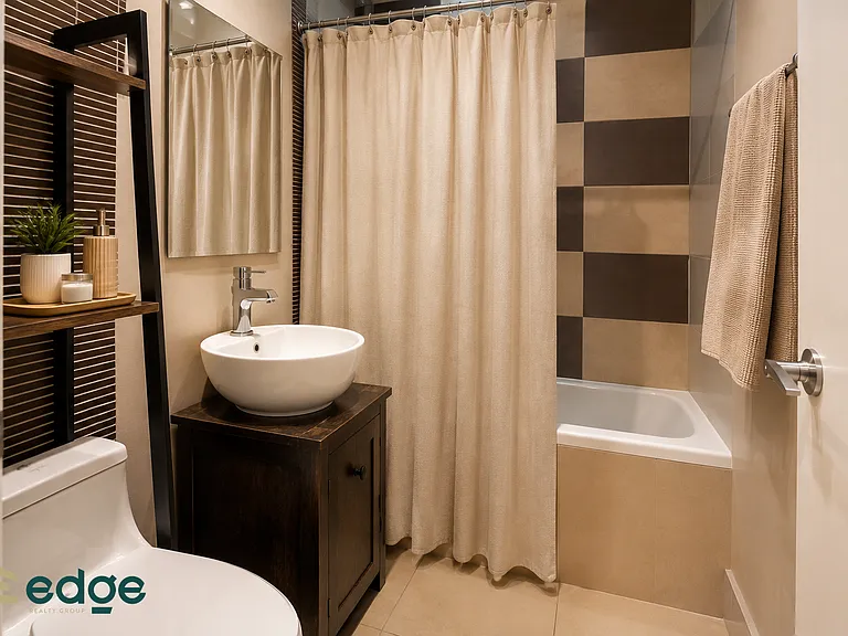 1058 Bergen St #3RF — Photo 6
