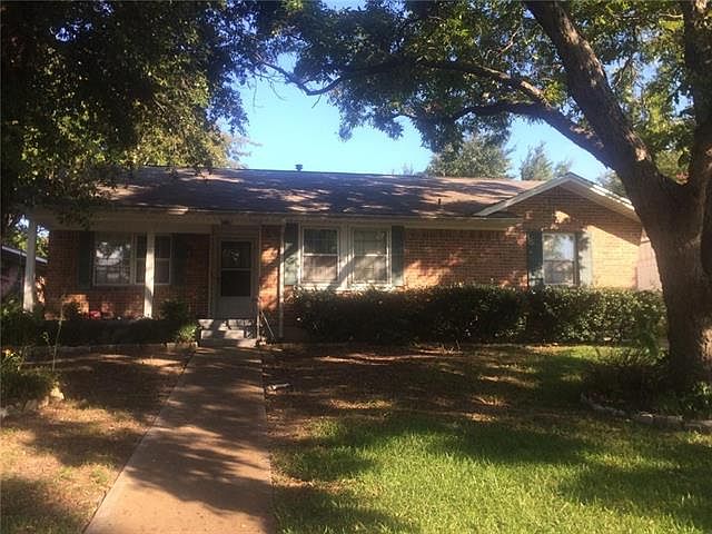 1st image of 1116 Lakeview Dr