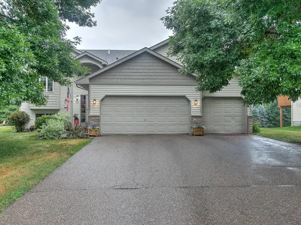 1384 Cedar Dr S, Cambridge, MN 55008