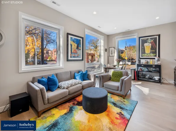 3757 N Sheffield Ave #101, Chicago, IL 60613