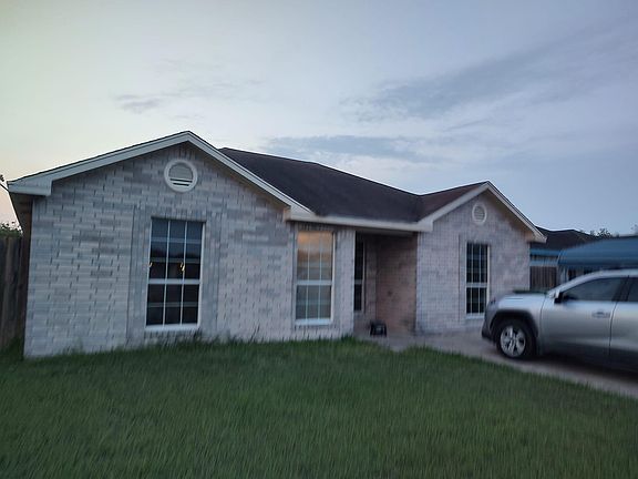 2nd image of 2782 Pompeii St
