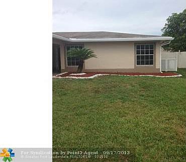 2nd image of 8116 NW 74th Ter