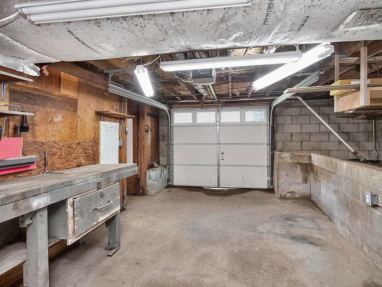 214 Blanchard Pl — Photo 26