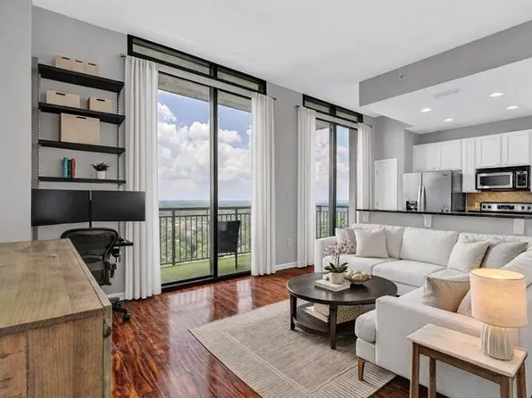 3040 Peachtree Rd NW Unit 1605, Atlanta, GA 30305