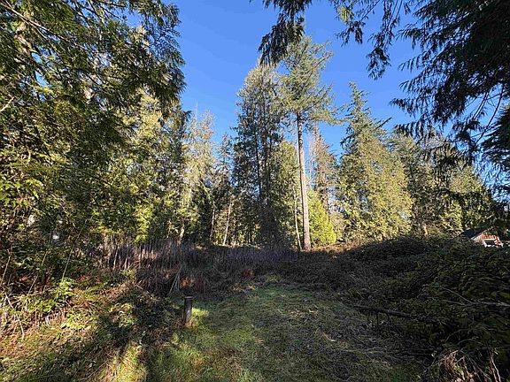 3rd image of LOT 4 Strahan Rd